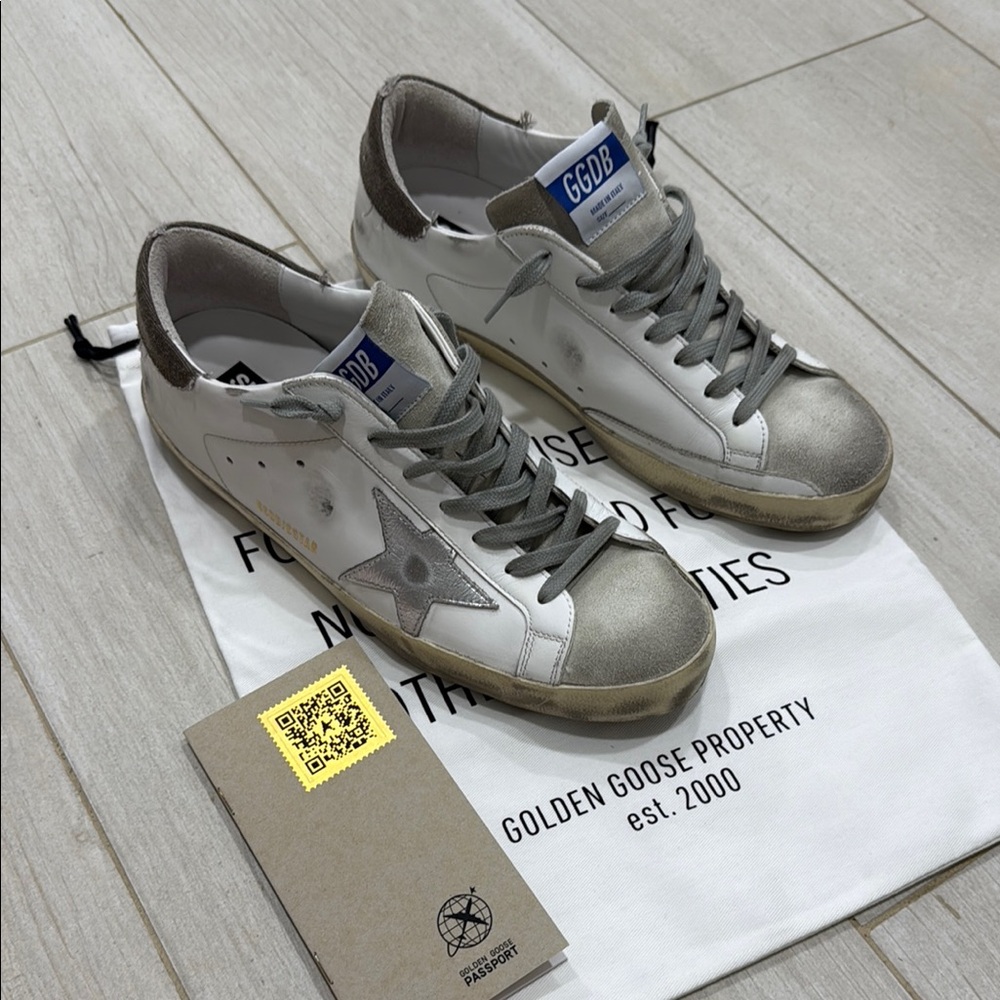 Golden Goose Men's Silver Sneakers